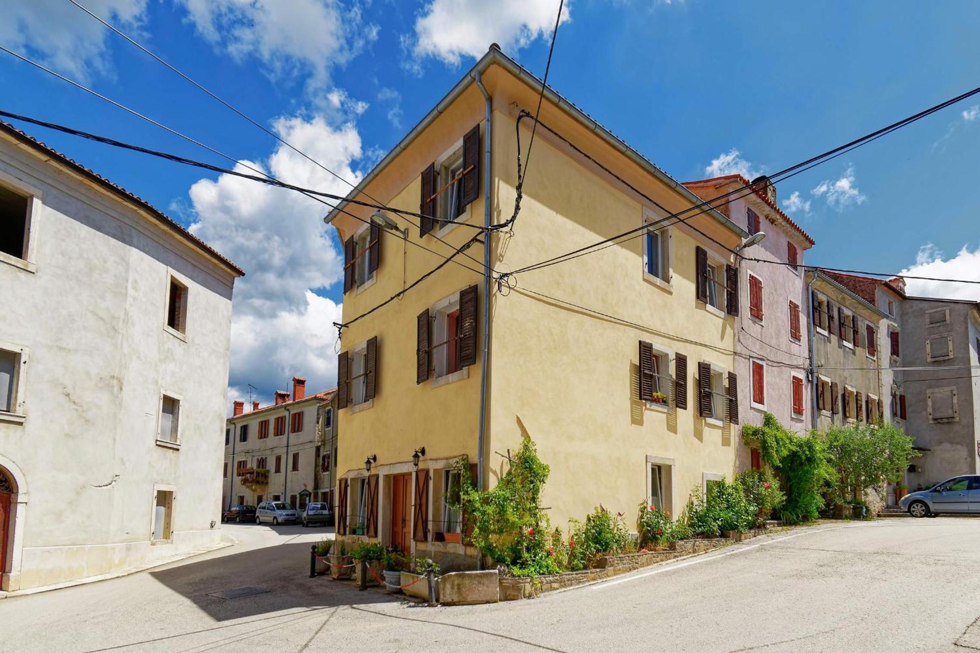 Viola By Rent Istria Apartman Momjan